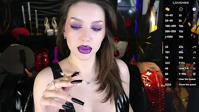 MistressDarsy 라이브 XXX 채팅