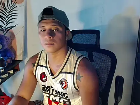 Felix_Asher: απευθείας συνομιλία ΧΧΧ