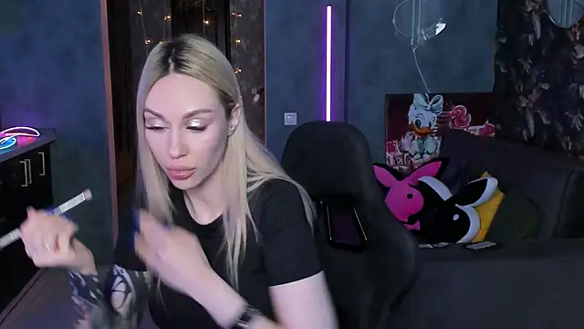 Blckmirrorrn Live XXX chat