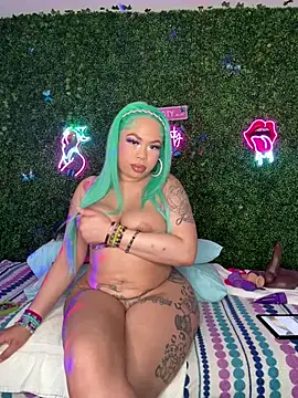 XXX chat uživo modela RenaThickAss