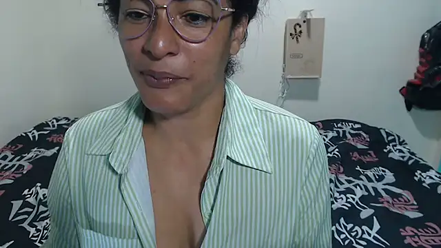 kateleyagrey Webcam show