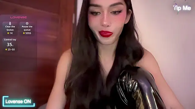 UrdreamTSgirlのウェブカメラショー