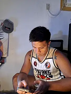 Show modela Felix_Asher na web-kameri