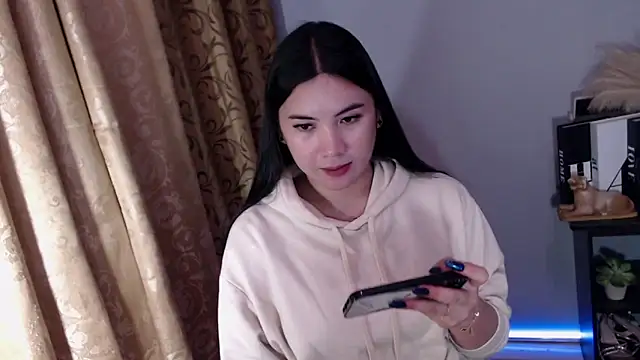 sacred_gracexx Pertunjukan Webcam