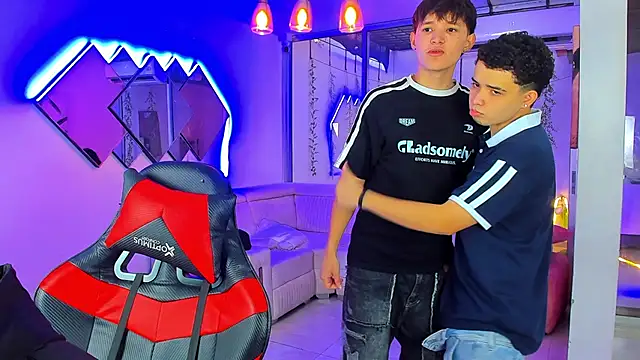 Chat XXX ao vivo de Houseofwarrios