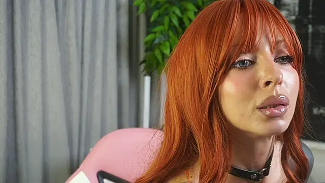 دردشة LanaReals الجنسية المباشرة