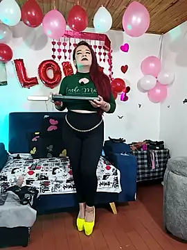 keila_j élő XXX-chatje