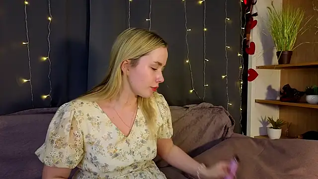 IvetteLabore 即時 XXX 聊  天