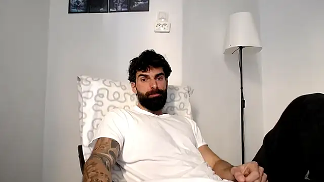 VerycutexのライブXXXチャット