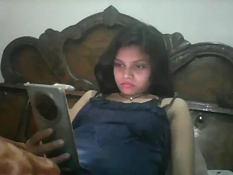 Chat XXX ao vivo de Komal0099