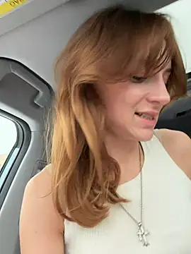 -AngelAri- – Live XXX-chat