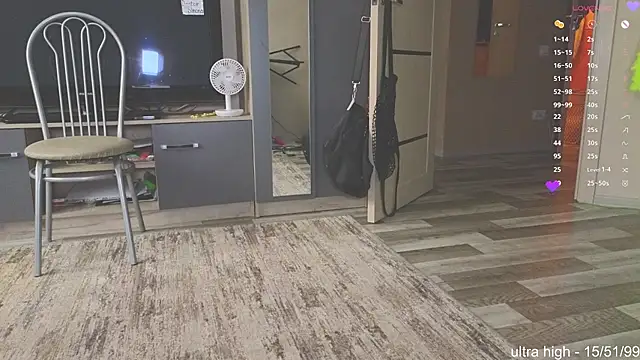 Sereta_Finn Chat XXX in diretta