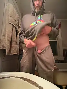 THE-CHAMPLOVENIPPLES73のウェブカメラショー