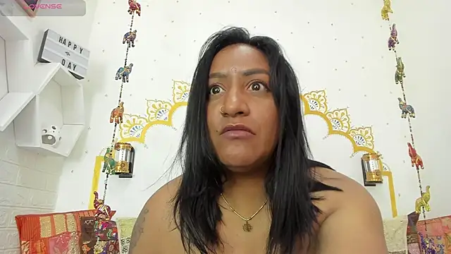 LadyNahir Live XXX-Chat