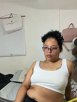 angela_angels_ Adlı Modelin Canlı XXX Sohbeti