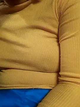 -Bunny-y élő XXX-chatje