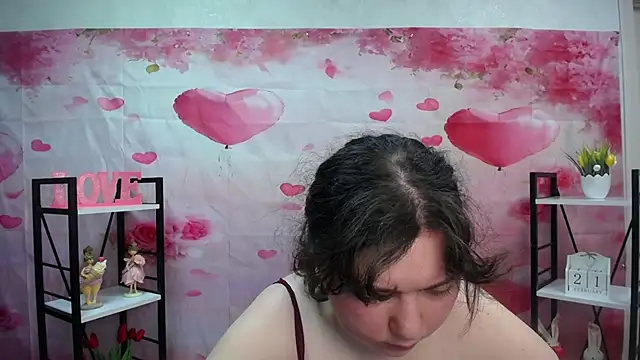 แชท XXX สดของ NeonilaLisova