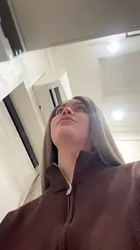 KikiWatson Chat XXX in diretta