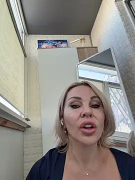 Chatroom XXX en direct de Hotnessi