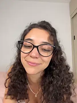 uniquerossie's Live XXX Chat