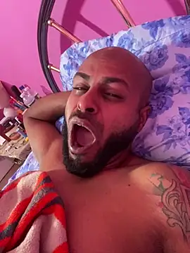 islandvybee55 élő XXX-chatje