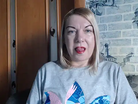 Chat +18 de Lillia_Ray ao vivo