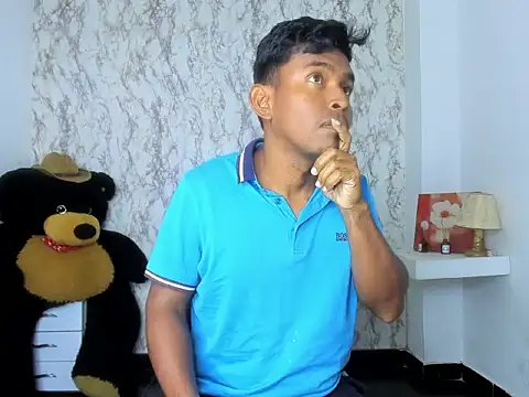 عرض كام Adam_Morgan2