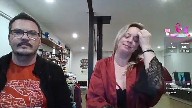 Chat XXX en directo de Miss-Chupagirly