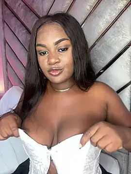 Show de Noa_Adams na webcam