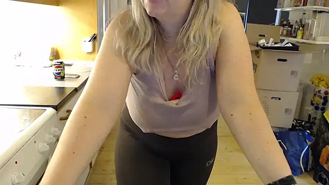 Amanda_Norsk – Naživo XXX chat