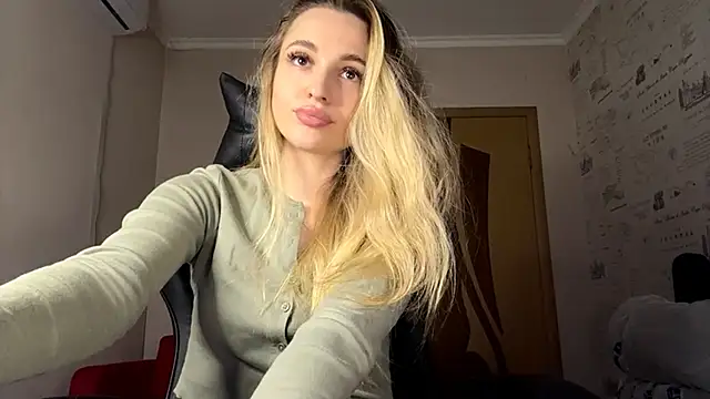 VikiLensy Live XXX Chat