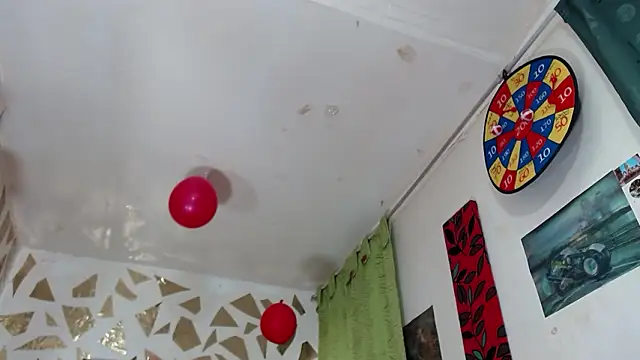 XXX chat uživo modela Kazsandraa