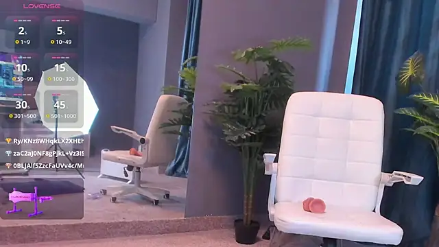 LaurynCopper Webcam Show