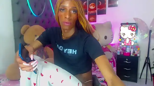 lucianadolll Chat XXX in diretta