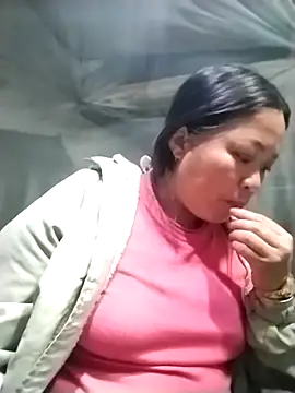 AlilaK2 Adlı Modelin Web Kamerası Şovu