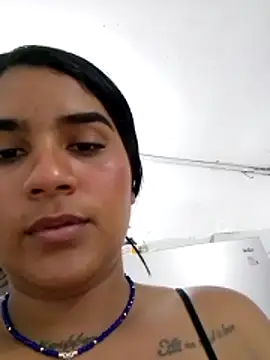 Pertunjukan Kamera Web Zoe_Renata