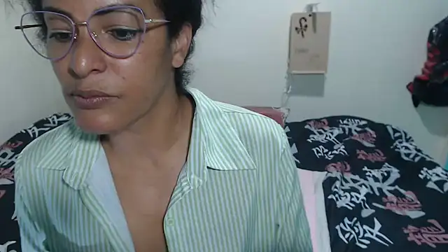 kateleyagrey Chat XXX live