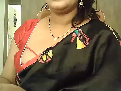 Chat +18 de Spandana_Sweety ao vivo