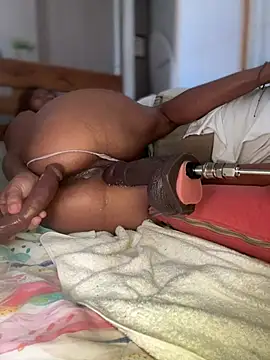 ROUSSH: απευθείας συνομιλία ΧΧΧ