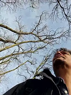 XXX chat uživo modela twitshe