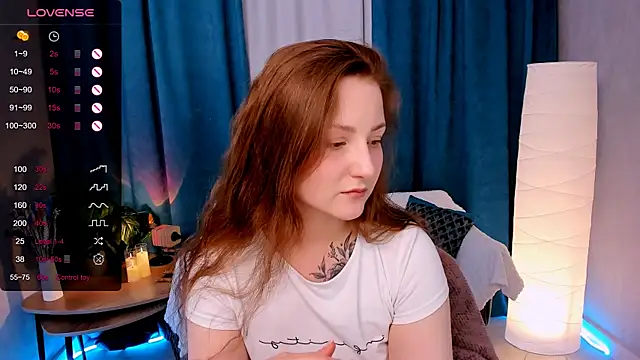 Chat XXX en directo de velvet_cherry_