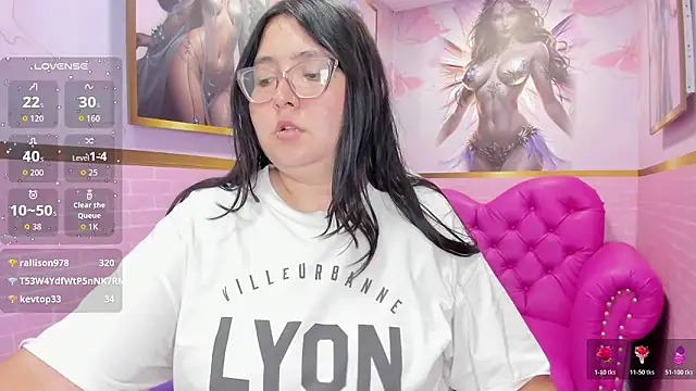 Dulce_meow élő XXX-chatje