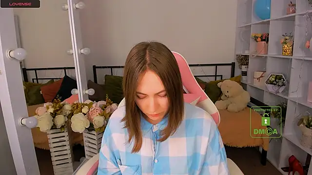 Elma_Lily Live XXX-chat