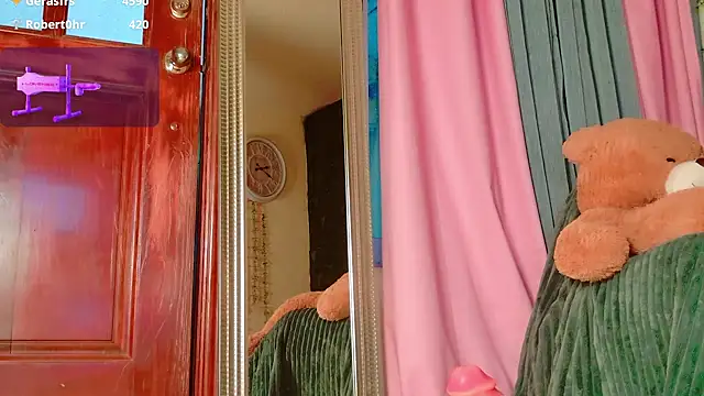 Ari-NanaのライブXXXチャット