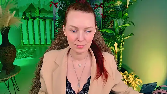 VandaRossiのライブXXXチャット