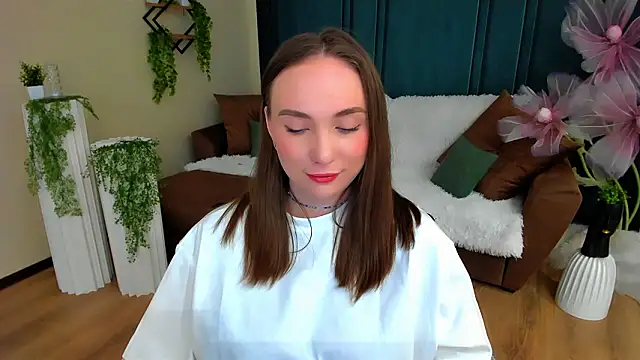 TrueReincarnationのライブXXXチャット