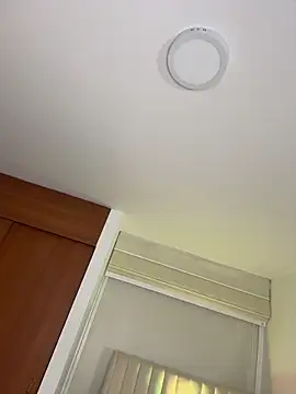 ArianaReynoldss Adlı Modelin Canlı XXX Sohbeti