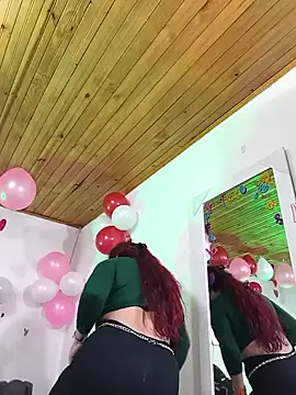 Онлайн чат XXX keila_j