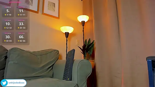 Živý XXX chat Ackerman_Eren_