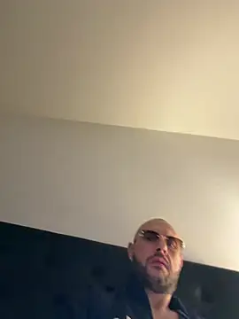 Guitccch 라이브 XXX 채팅